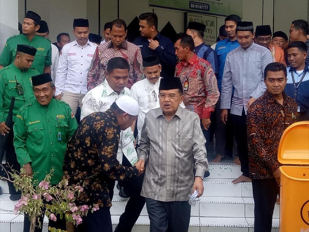 JK: Politik di Masjid Tidak Dilarang, yang Dilarang Kampanye JK: Politik di Masjid Tidak Dilarang, yang Dilarang Kampanye