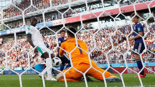 Sadio Mane cetak gol pembuka Senegal.