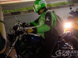 Wah, Ada Ojol Bawa Moge