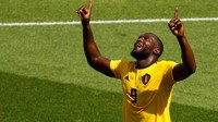 Romelu Lukaku merayakan gol. Reuters/Kai Pfaffenbach.