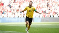 Eden Hazard merayakan gol. Dalam pertandingan ini, Hazard dua kali membobol gawang Tunisia. Dua gol itu dicetak di menit ke-6 dan 51. Reuters.