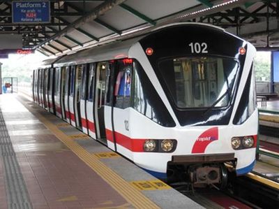 Mengintip Penampakan LRT Kelana Jaya di Malaysia