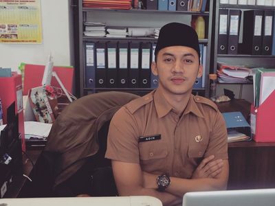 Potret PNS Ganteng di Bandung, Ketampanannya Bikin Wanita Meleleh