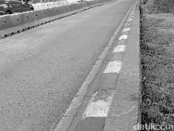 Masih Ada Bekas Bercak Darah di Lokasi Wanita Lompat dari Angkot