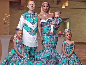 Ada Pesan Bermakna Lho di Balik Foto Keluarga Ini