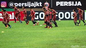 Persija dan Persebaya Jajal Lapangan PTIK