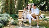 Kemesraan Andre Taulany dan Rien Wartia Trigina di Jepang