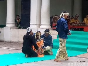 Tari Sintren dari Cirebon yang Penuh Filosofi Hidup