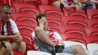 Kekalahan ini membuat Polandia dipastikan tersingkir dari Piala Dunia 2018. Meskipun menyisakan satu laga melawan Jepang di matchday ketiga. Polandia belum meraih poin dari dua laga yang sudah dimainkan. Toru Hanai/Reuters.