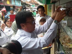 BPPOM Tempel Stiker Aman Konsumsi di Sentral Kuliner Palembang