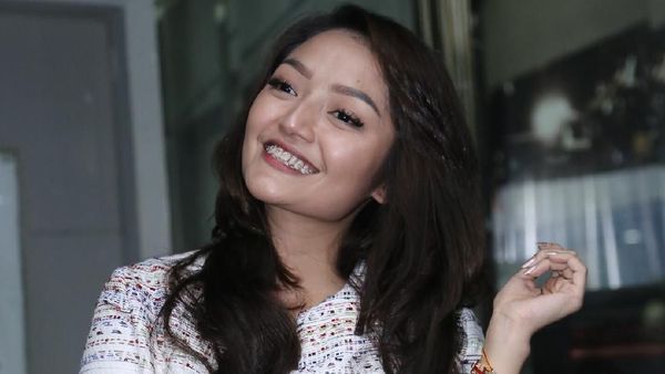 Siti Badriah Gelar Syukuran Viralnya Lagi Syantik