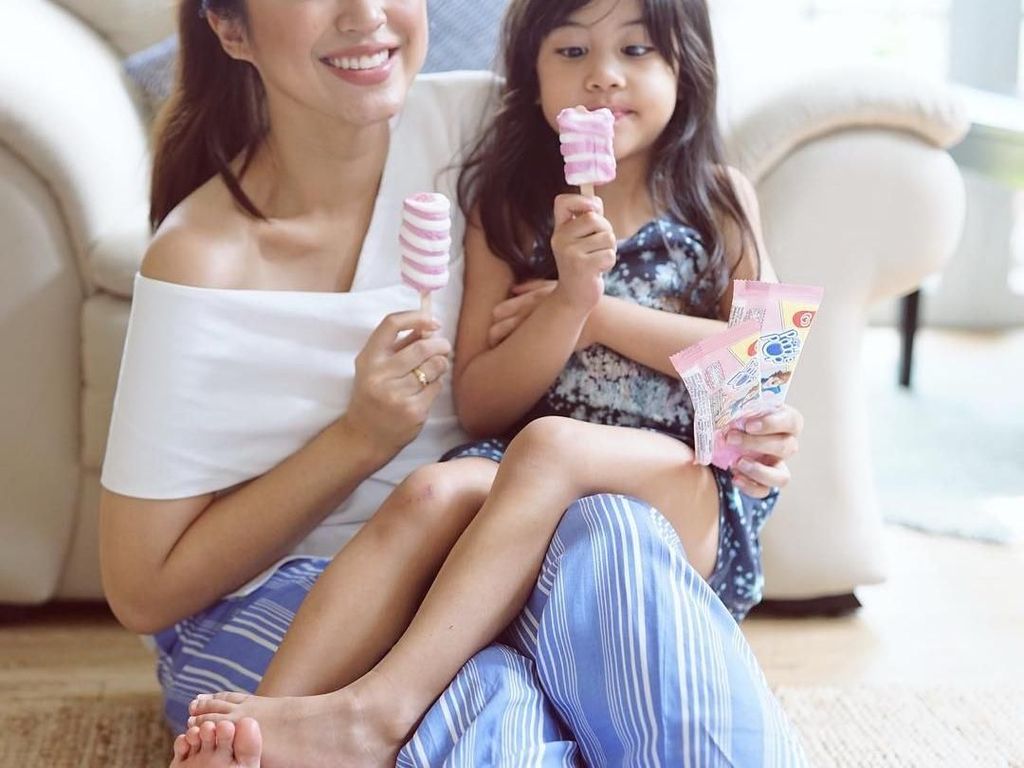 Cara Tyna Kanna Mirdad Membuat Anak-anak Terbuka pada Orang Tua Cara Tyna Kanna Mirdad Membuat Anak-anak Terbuka pada Orang Tua