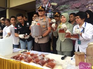 6 Orang Tewas, Penjual Miras Oplosan di Cengkareng Ditangkap