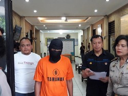 Mengaku Polisi dan Bawa Airsoft Gun, Sekuriti di Bekasi Diciduk