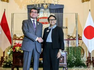 Foto: Pertemuan Menlu RI dan Menlu Jepang Foto: Pertemuan Menlu RI dan Menlu Jepang