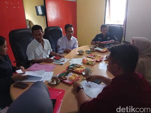 Ini Jumlah Dana Kampanye yang Dilaporkan 3 Paslon Pilbup Tegal Ini Jumlah Dana Kampanye yang Dilaporkan 3 Paslon Pilbup Tegal