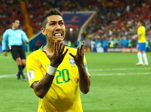 Dulu Bergigi Kuning, Para Pesepakbola Top Ini Memutihkan Giginya