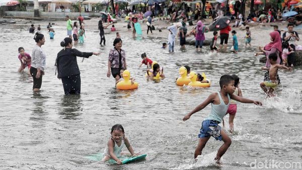 Rayakan HUT DKI Jakarta, Tiket Masuk Ancol Gratis