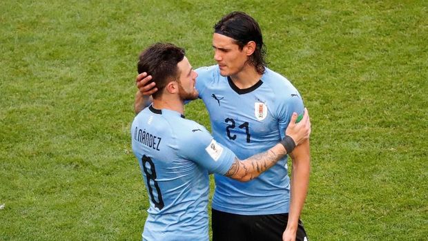 Timnas Uruguay kembali melahirkan peluang ke gawang Rusia. (