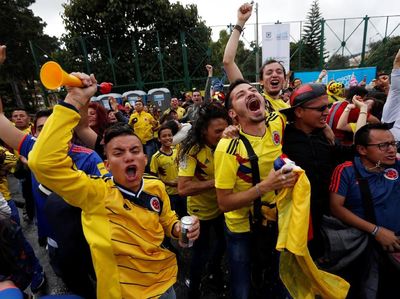 Gelak Tawa dan Air Mata di Pertandingan Kolombia VS Polandia