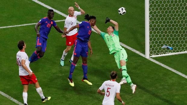 Polandia tak berdaya di hadapan Kolombia.