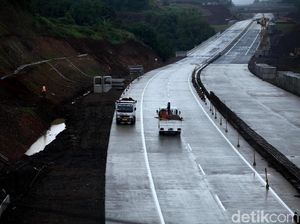 Jokowi Bangun Tol Bocimi hingga Bandara Kertajati, Begini Dampaknya Jokowi Bangun Tol Bocimi hingga Bandara Kertajati, Begini Dampaknya