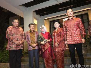 Jamuan SBY untuk JK: Makanan Lebaran