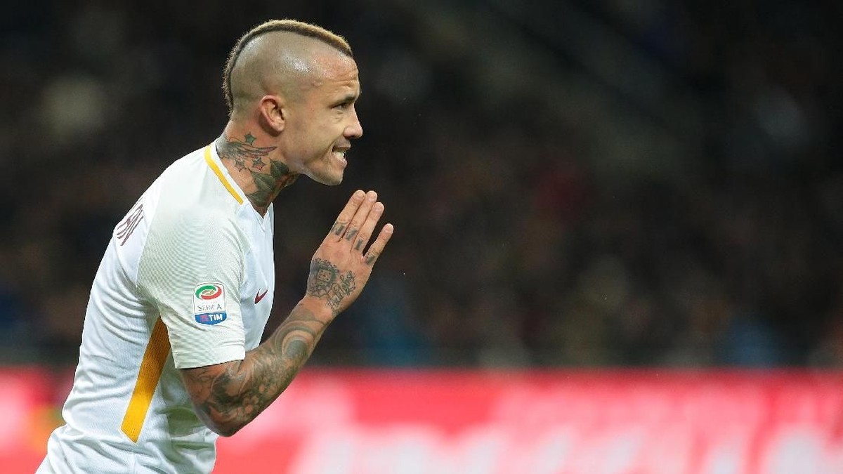 Radja Nainggolan semasa berseragam AS Roma. (Foto: Emilio Andreoli/Getty Images)