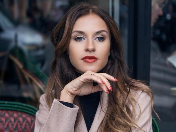 Adu Gaya 4 Istri Cantik Pemain Rusia yang Jadi Suporter di Piala Dunia 2018