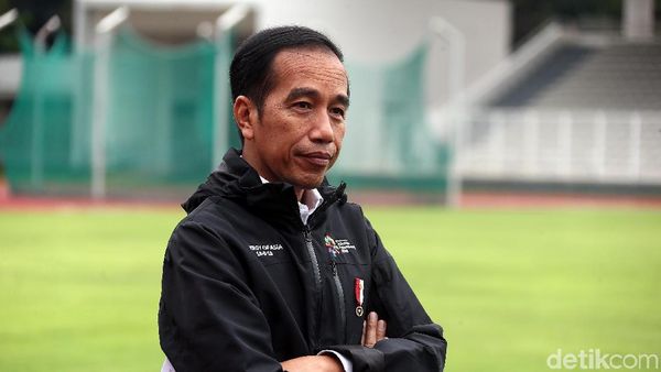Gaya Jokowi Berjaket Asian Games
