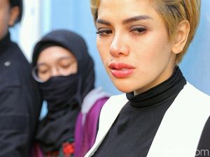 Tatapan Nikita Mirzani saat Ditanya Soal Keluarga Dipo Latief