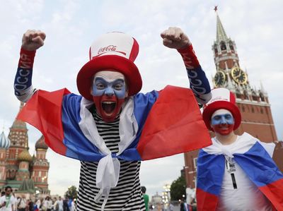 Tawa dan Air Mata Iringi Pertandingan Final Grup A Piala Dunia 2018