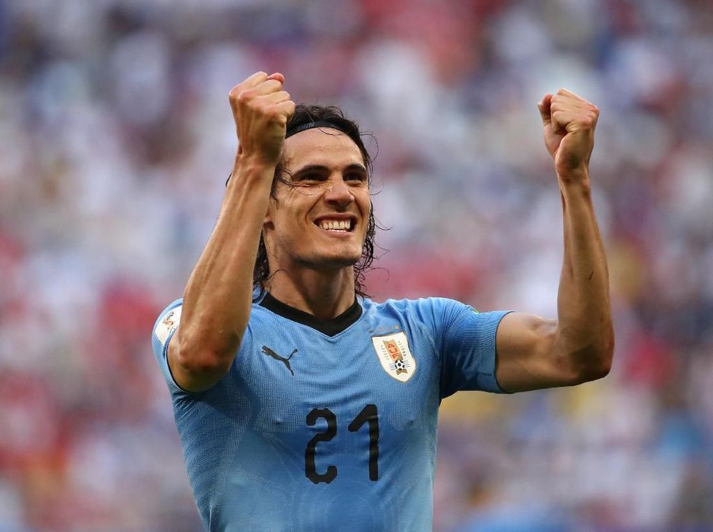 Tumbangkan Ronaldo Cs, Edinson Cavani Terbantu oleh Hobi Mancing Tumbangkan Ronaldo Cs, Edinson Cavani Terbantu oleh Hobi Mancing