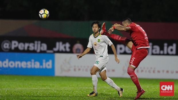 Persija Jakarta akan menjamu Persib Bandung di Stadion PTIK, Sabtu (30/6).