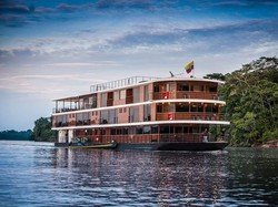 Wisata Mewah ke Amazon, Siapa Tahu Bertemu Arapaima