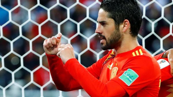 Gol Injury Time Antar Spanyol Juara Grup B