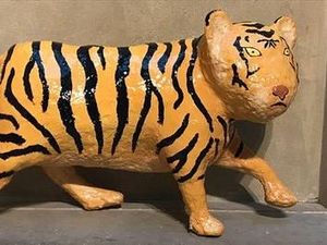 Ini Patung Mirip Macan Cisewu yang Laku Hampir Rp 15 Juta di London