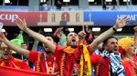 Suporter Portugal dan Spanyol Pesta Kelolosan, Iran dan Maroko berduka