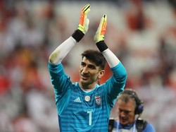 Alireza Beiranvand: Gelandangan Kota Tehran yang Menepis Penalti Ronaldo
