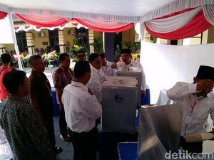 Jelang Pilgub Jatim dan Pilwali Kediri, Polisi Gelar Simulasi PAM TPS Jelang Pilgub Jatim dan Pilwali Kediri, Polisi Gelar Simulasi PAM TPS
