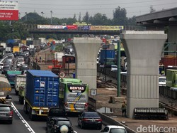 Kemenhub Intensifkan Penindakan Truk Nakal yang Bikin Macet Tol