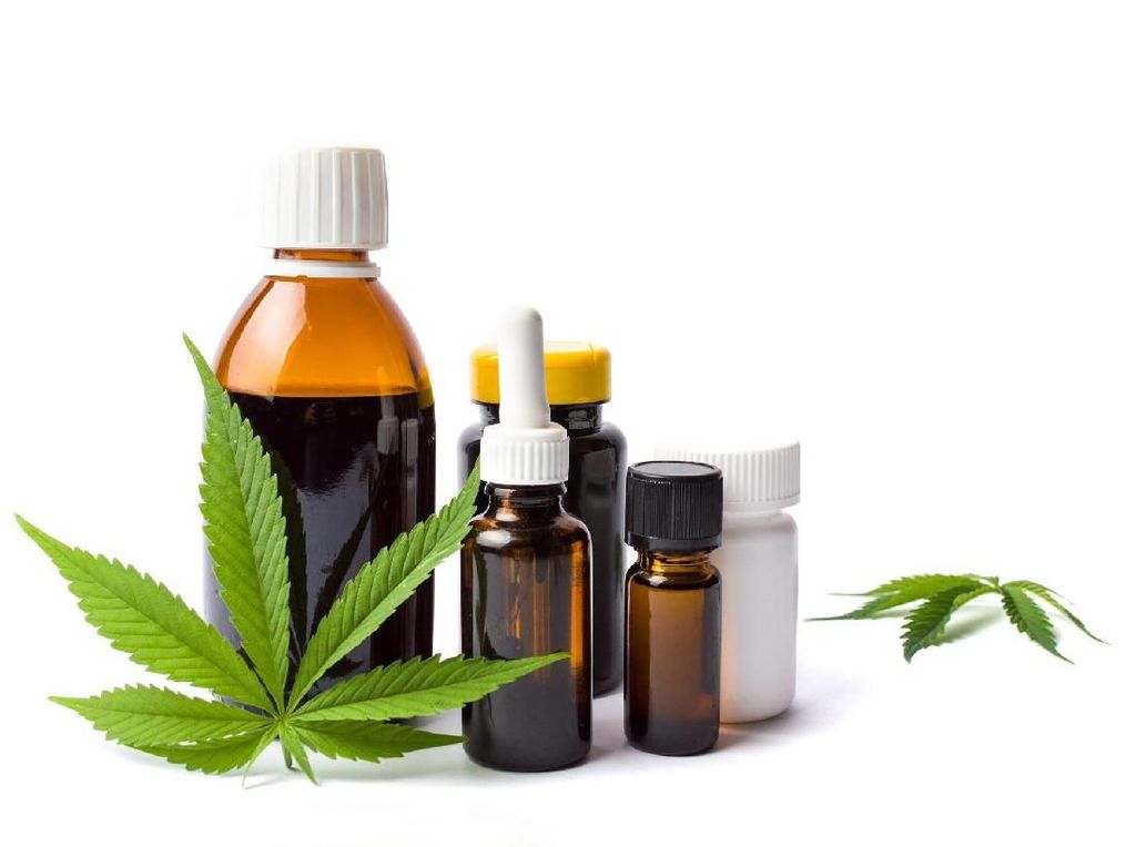 Dilanda Kecemasan, Seleb Ini Gunakan Minyak Ganja Dilanda Kecemasan, Seleb Ini Gunakan Minyak Ganja