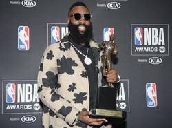 James Harden Raih Gelar MVP NBA 2018