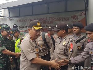 Kapolda Banten Cek Kesiapan TPS Pilkada di Serang Kapolda Banten Cek Kesiapan TPS Pilkada di Serang