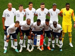 Prancis menurunkan Steve Mandanda, Djibril Sidibe, Raphael Varane, Presnel Kimpembe, Lucas Hernandez, Steven NZonzi, NGolo Kante, Ousmane Dembele, Antoine Griezmann, Thomas Lemar, dan Olivier Giroud. (Foto: Axel Schmidt/Reuters).