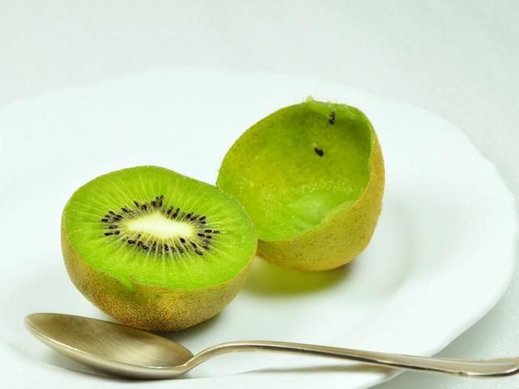 Deretan Manfaat Sehat Kiwi untuk Teman Sarapan Pagi Ini Deretan Manfaat Sehat Kiwi untuk Teman Sarapan Pagi Ini