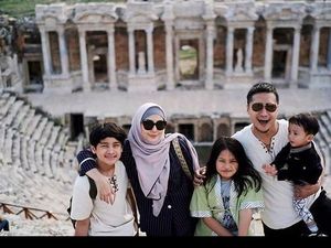 Arie Untung Bicara Beda Kerja dan Gaji Manajer serta Asisten