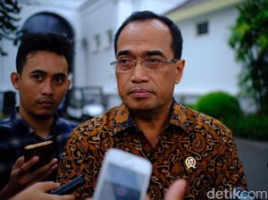 Tarif GrabBike Naik, Menhub: Permintaan Driver Sudah Dipenuhi Tarif GrabBike Naik, Menhub: Permintaan Driver Sudah Dipenuhi
