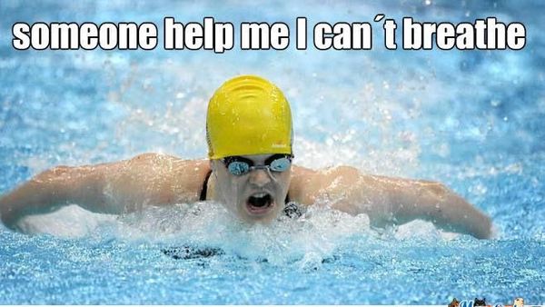 Kena di Hati! Meme Sindiran Buat Kamu yang Enggak Bisa Berenang