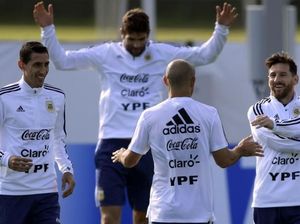 Pelatih dan Pemain Argentina Harus Bersatu! Pelatih dan Pemain Argentina Harus Bersatu!